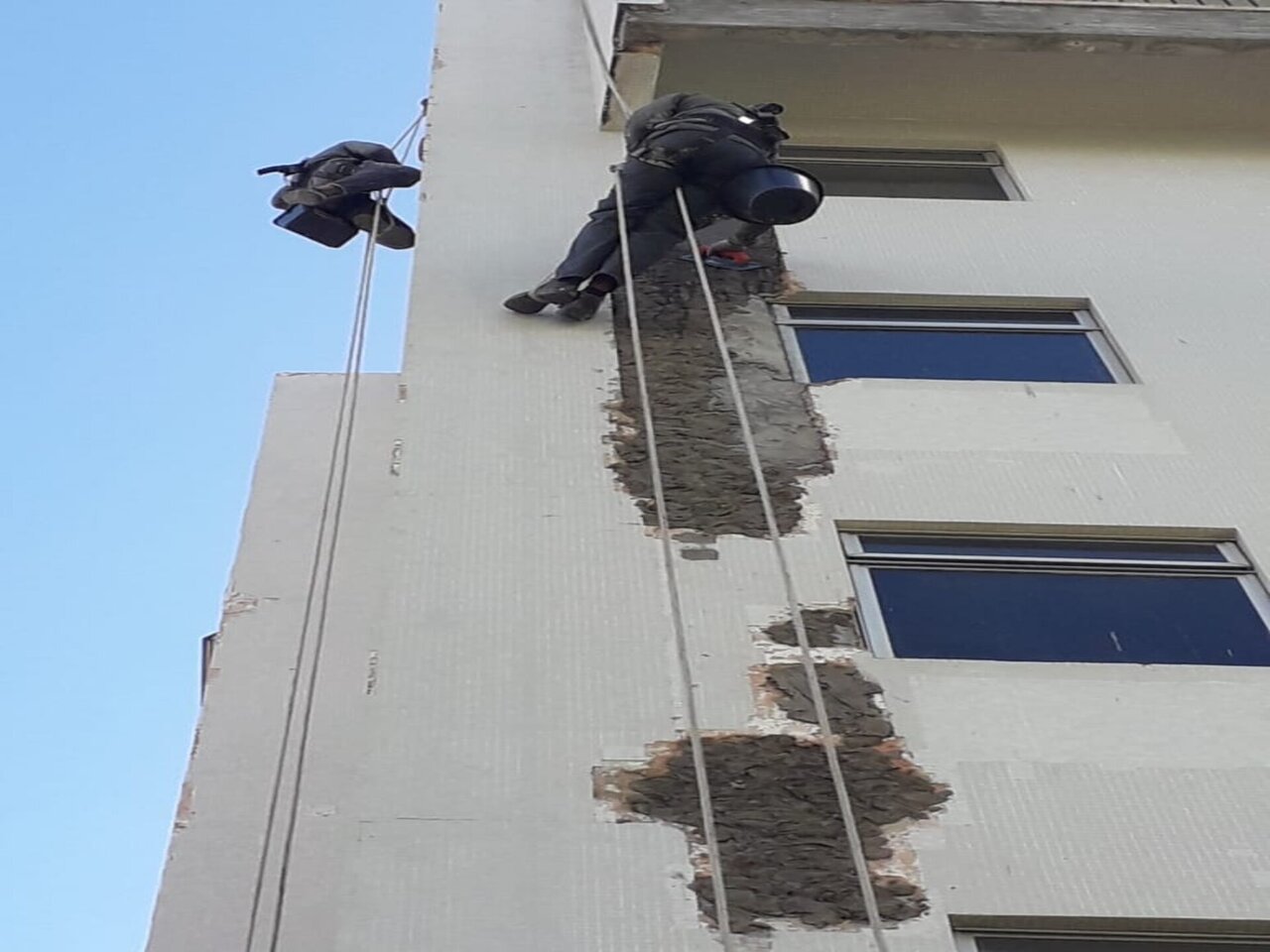 Recuperação na Fachada